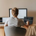 Best Time Tracking Software for Remote Workers in 2026 — Toggl vs Harvest vs Clockify — verified-rank.com